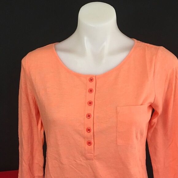 New Gap maternity  - Picture 2 of 5